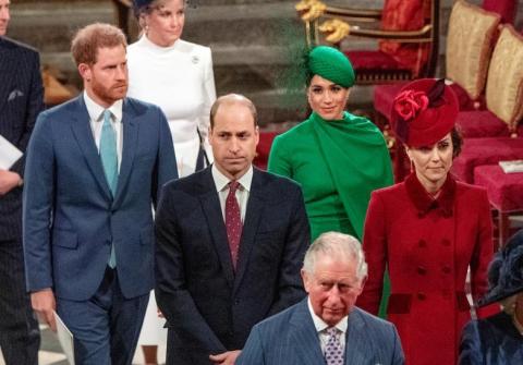 خبيرة: الأمير تشارلز قد يستبعد هاري وميغان من العائلة في خطته لـ«تقليص الملكية»