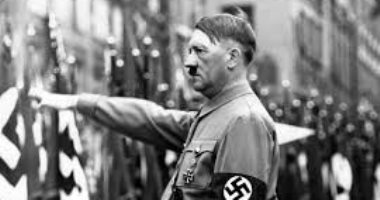 هتلر.. لماذا كان يكره القائد النازى اليهود وحقيقة أصوله؟