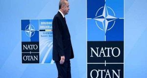 تركيا تتواطأ مع روسيا لتدمير "الناتو"
