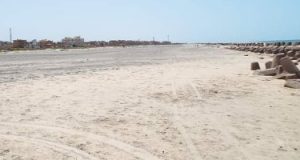 شاطىء مصيف بلطيم بكفر الشيخ بلا مصطافين تطبيقا للإجراءات الاحترازية "فيديو لايف"