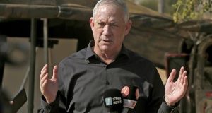 وزير الدفاع ينتقد تصريح نتنياهو عن أميركا: نحلها بيننا
