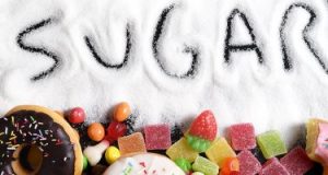 5 أضرار للإفراط فى تناول السكر .. منها زيادة الوزن وأمراض القلب
