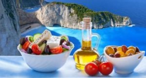 دراسة: اتباع حمية البحر الأبيض المتوسط ​​يقلل مخاطر الإصابة بأمراض القلب