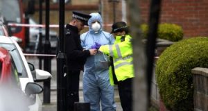 ضابط بشرطة لندن يقر بارتكاب جريمة قتل الشابة سارة إيفيرارد فى بريطانيا