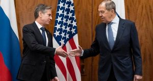محادثات أميركية روسية حول أوكرانيا.. ولافروف: لا أتوقع اختراقاً